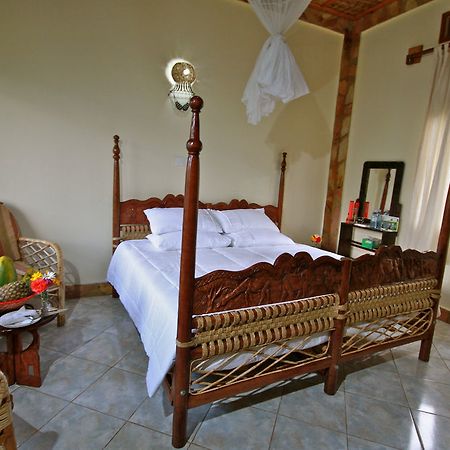 Silverback Lodge Buhoma Eksteriør bilde